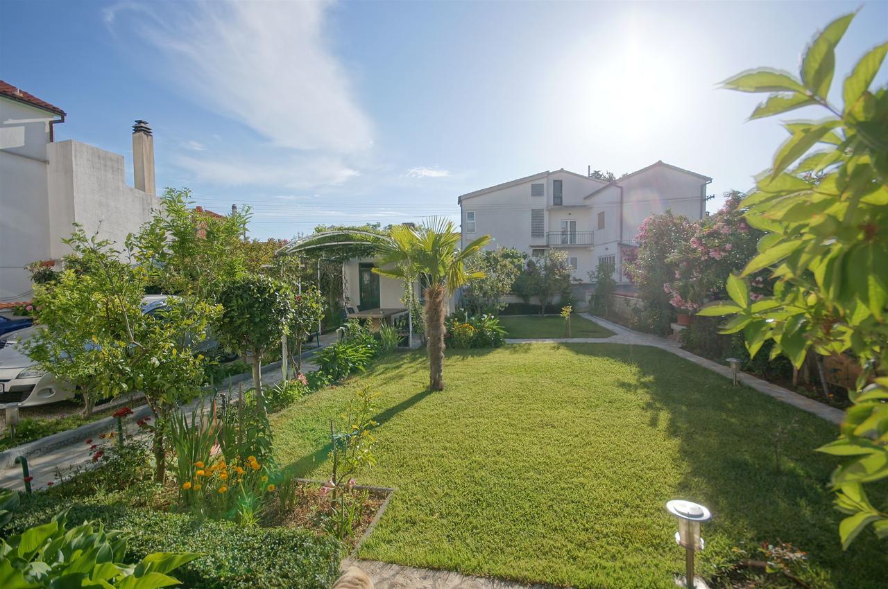 Apartments Zanze Vodice Exterior foto